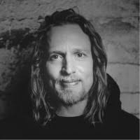 200+ Profile mit dem Suchbegriff „Greg“