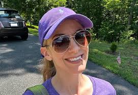 Residents oppose neighborhood methadone clinic; Sup walks out