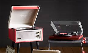 Chicago, il usa) add more info. 6 Songs To Kick Off Your Classic Christmas Playlist Pottery Barn