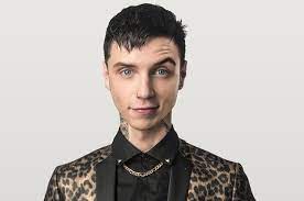 Andy Biersack To Host 2017 Apmas Black Veil Brides Andy Andy Biersack Andy Black