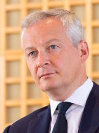Bruno le maire fut, après ses études, un proche conseiller de dominique de villepin qu'il suivit au ministère des. Mr Bruno Le Maire Journal General De L Europe