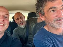 Free Earth Festival …… a few snaps from such a lovely beachside party! So  good to be that close to the sea at a festival in Europe, thanks to the  whole organisation