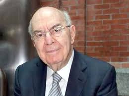 Rompe MC con el bloque de contención en Senado