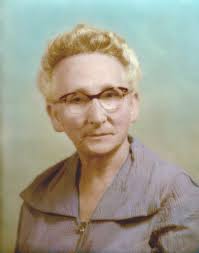 View Genealogy for Annie Lee Patterson (3/15/1898-1/30/1984)