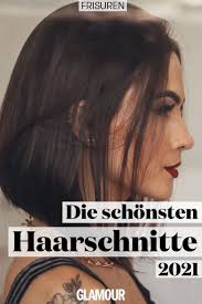 Aktuelle trendfrisuren werden von vielen männern heute genauso verfolgt wie von frauen. Haarschnitte Haarschnitte Fur 2021 Diese Frisuren Sind Total Angesagt Haarschnitt Frisuren Haarschnitte Frisuren Kurze Mittellange Haare
