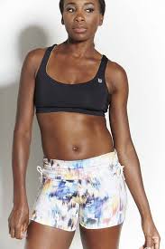 Ze heeft al 7 keer wimbledon op haar naam geschreven en 2 keer de us open. Venus Williams Workout Routine