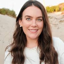 Del Rey is hiring! We are seeking not one but TWO marketing managers, as  well as a marketing assistant. Join us! Manager (NYC Hybrid):  https://lnkd.in/erCGAvBP Manager (Open to Remote):…