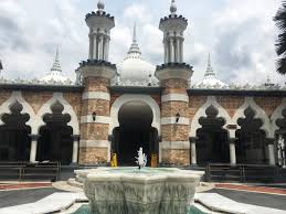 View deals for citin masjid jamek by compass hospitality, including fully refundable rates with free cancellation. Visiting Masjid Jamek The Oldest Historical Mosque In Downtown Klasdf Chilling Elephant