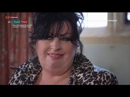 Anche chi vive in questa casa avrebbe bisogno dell'aiuto delle esperte kim woodburn e aggie mackenzie. Malati Di Pulito Case Di Campagna Youtube