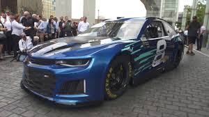 El zl1 es el chevrolet camaro más potente de la historia. 2018 Nascar Cup Series Camaro Zl1 Chevrolet Youtube