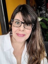 Melissa Dewald's Instagram, Twitter & Facebook