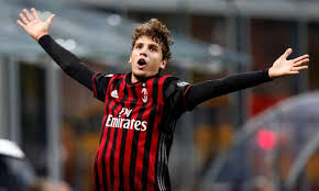 Just seventeen at the time, locatelli was quickly burdened with being the future of the ac milan midfield. Milan S Young Blood A Big Deal After Coming Of Age In Victory Over Juventus Serie A The Guardian