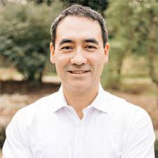 Steven Hatcher's Instagram, Twitter & Facebook