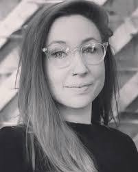 Hannah Stringer's Instagram, Twitter & Facebook