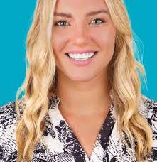 Betsy Heckman's Instagram, Twitter & Facebook