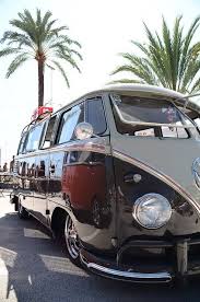 Meeting Vw A Menton 131 Volkswagen Vw Bus Vw Van