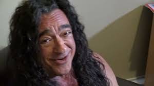 Jesse Deane's Instagram, Twitter & Facebook