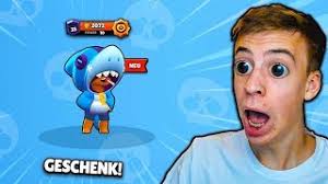 How to draw leon brawl stars awesome step by step tutorial how to draw leon brawl s. Ich Spiele Den Legendaren Leon Skin Vor Allen Anderen Haifisch Leon Brawl Stars Deutsch Youtube