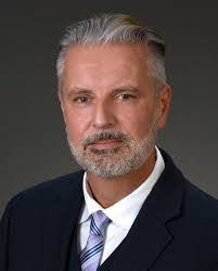 Ian Skilling's Instagram, Twitter & Facebook