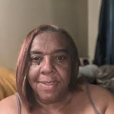 I just found out she passed away Rip. Very nice lady they always get my  business. Angela R. Monteleone SIP🥰