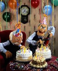Birthday Cake On Fire Meme You Know You Re Old When Your Birthday Becomes A Fire Hazard Muppets Grappige Verjaardag Foto S Grappige Verjaardag Verjaardagsfoto S