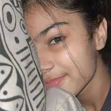 typing.... 🟢 Hallo You call me...