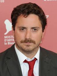 Mario, 55, werkt in een mortuarium en typt autopsierapporten uit. Pablo Larrain Alchetron The Free Social Encyclopedia