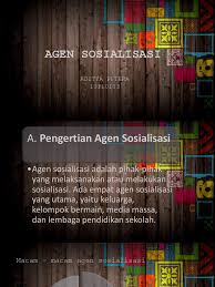 Jelas, cia (central intelligence agency) adalah salah satu atau bahkan agen rahasia yang terbaik di jumlah karyawan sebenarnya dirahasiakan, diduga sekitar 20.000 agen tersebar di seluruh dunia. Agen Sosialisasi