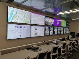 The publicly owned arena is part of a business and entertainment district called downtown commons (doco). Sacramento Kings Using 5g Vr And Blockchain For The Nba Arena Of The Future Zdnet