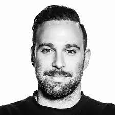 Eric Romberg's Instagram, Twitter & Facebook