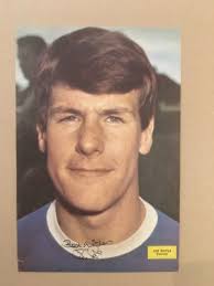 JOE ROYLE SIGNED EVERTON FULL PAGE PICTURE