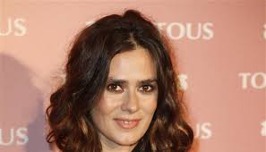 Quién tiene la culpa de las mentiras de Anna Allen?