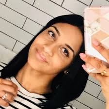 Cecilia Velez (@CcMVelez)