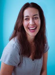 Erin Crouch's Instagram, Twitter & Facebook