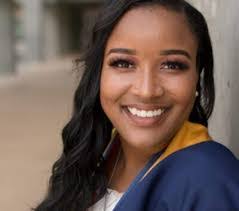 Alex Lazo's Instagram, Twitter & Facebook