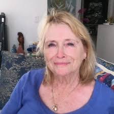 Robyn Eldridge's Instagram, Twitter & Facebook