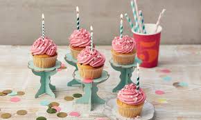 Geburtstags Cupcakes Rezept Geburtstag Cupcakes Cupcakes Kuchen Kindergeburtstag