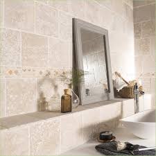 Epingle Par Francoise Sur Bathroom En 2020 Salle De Bain Travertin Carrelage Salle De Bain Leroymerlin Salle De Bain