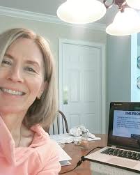 Tracy J. Back (@tracyjback) • Instagram photos and videos