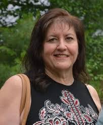 Anne Klingner's Instagram, Twitter & Facebook