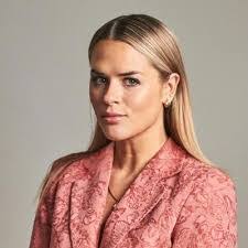 Elena Dodd's Instagram, Twitter & Facebook