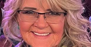 Dorothy Acklin's Instagram, Twitter & Facebook