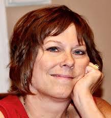 Pam Bentley's Instagram, Twitter & Facebook