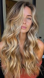 Sonya Fry's Instagram, Twitter & Facebook