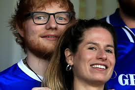 Sheeran's parents organised the ed sheeran made in suffolk legacy auction on 23 october 2020 which ran until 8 november. Ed Sheeran Jetzt Verrat Er Details Zu Seiner Heimlichen Hochzeit Gala De