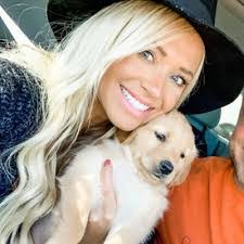 Sidney Cleveland's Instagram, Twitter & Facebook