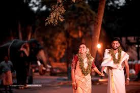 Best Wedding Photography In Palakkad Glareart Wedding Photography Professional Wedding Photographer Affordable Wedding Photographer Fun Wedding Photography