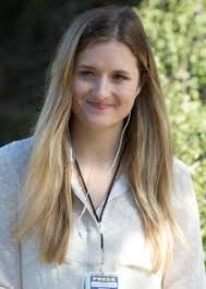 Hallie Shea's Instagram, Twitter & Facebook