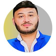 Few leaders know how to lead during uncertainty better than Starbucks's  Chairman Emeritus Howard Schultz. As CEO of Starbucks for more than 2  decades, Schultz took the coffee chain from 11 stores