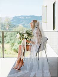 Speak to a professional wedding photographer today. Blog Sweetlife Photography Portland Wedding Photographers